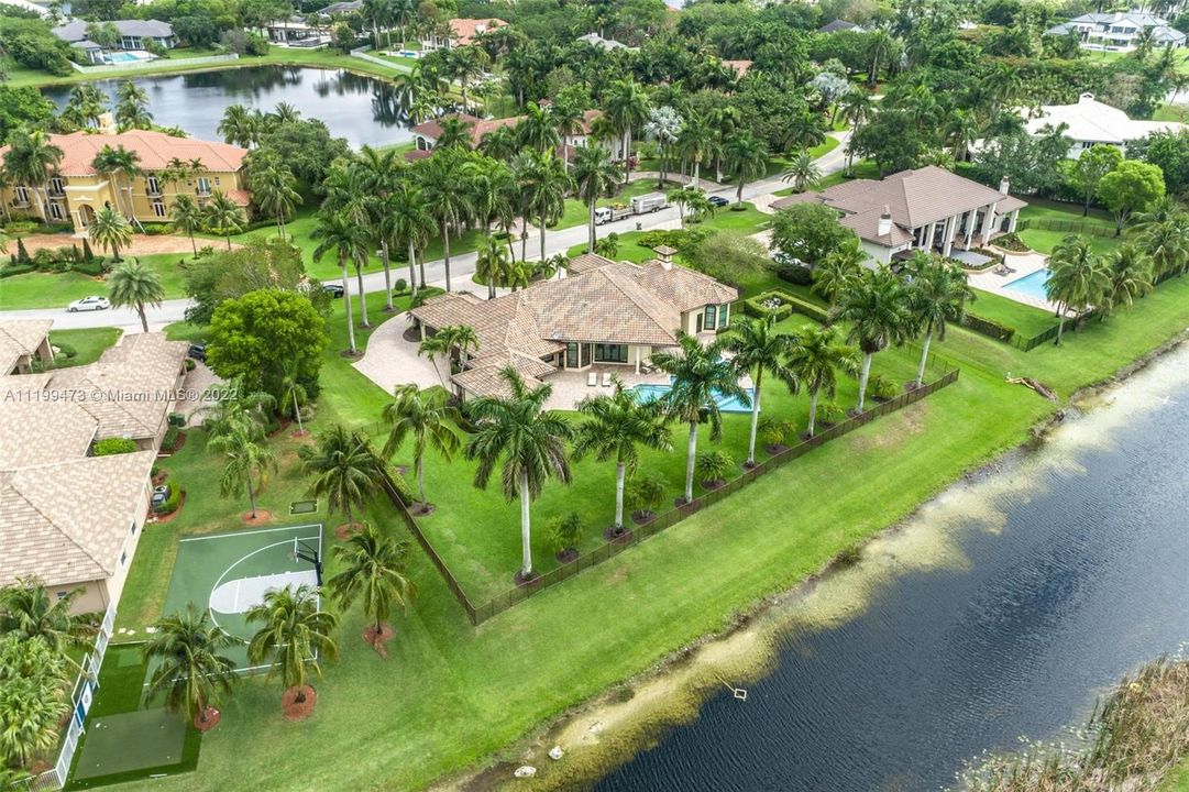 Recently Sold: $3,450,000 (6 beds, 6 baths, 0 Square Feet)