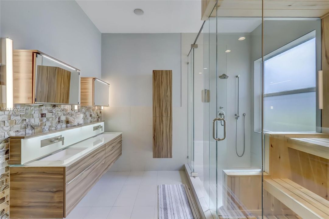 Недавно арендовано: $8,500 (4 спален, 3 ванн, 2887 Квадратных фут)