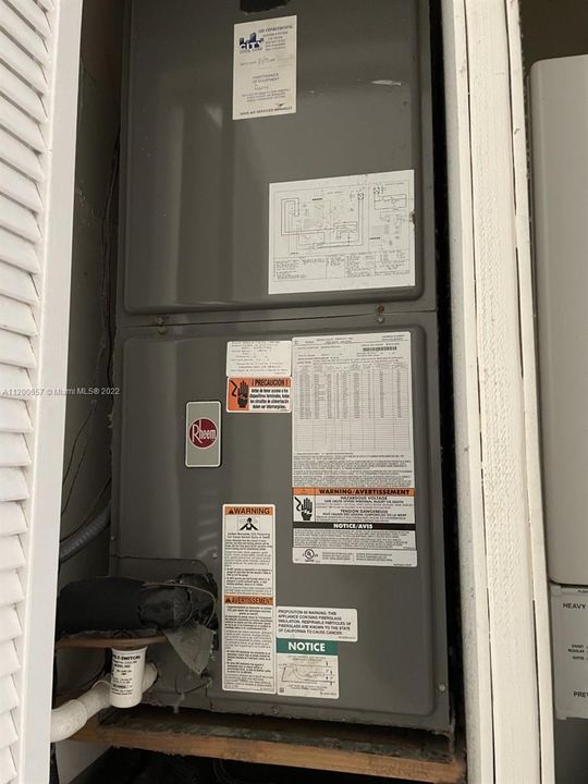 Recently Sold: $479,000 (3 beds, 1 baths, 960 Square Feet)