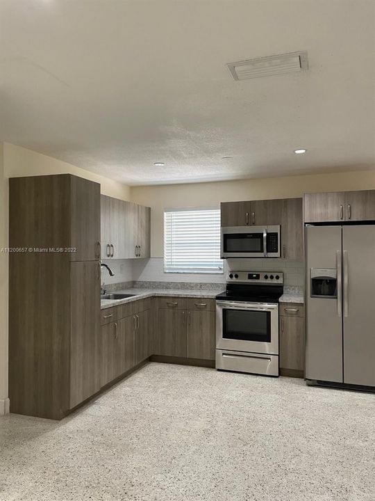 Recently Sold: $479,000 (3 beds, 1 baths, 960 Square Feet)