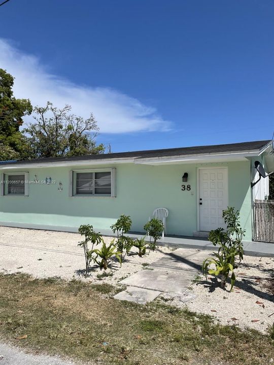 Recently Sold: $479,000 (3 beds, 1 baths, 960 Square Feet)