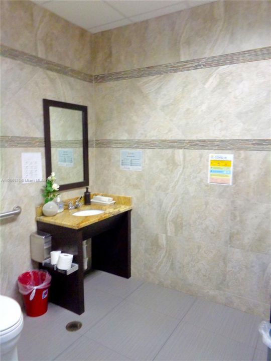 Недавно арендовано: $16,500 (0 спален, 0 ванн, 0 Квадратных фут)