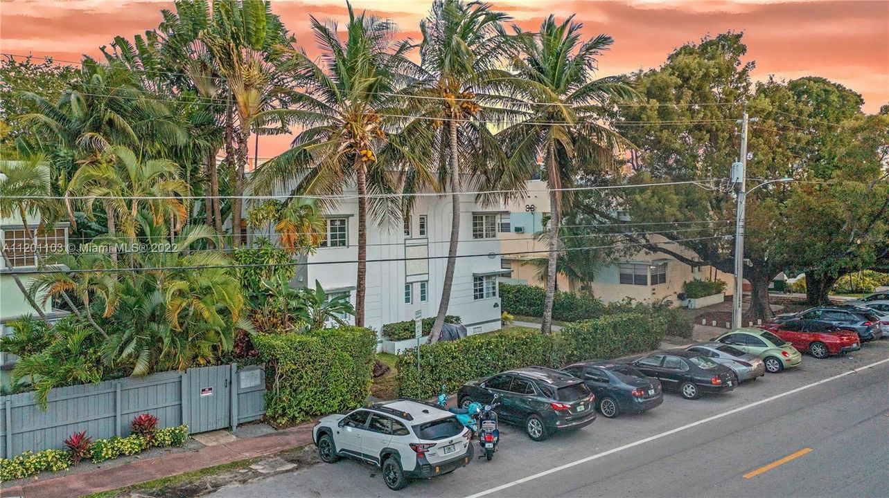 Recently Sold: $2,800,000 (0 beds, 0 baths, 0 Square Feet)