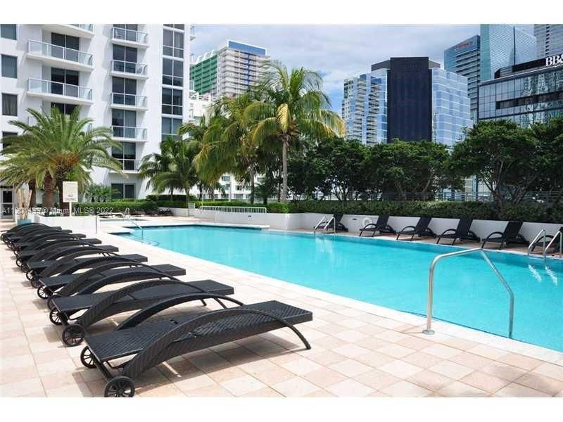 最近售出: $497,000 (2 贝兹, 2 浴室, 1088 平方英尺)