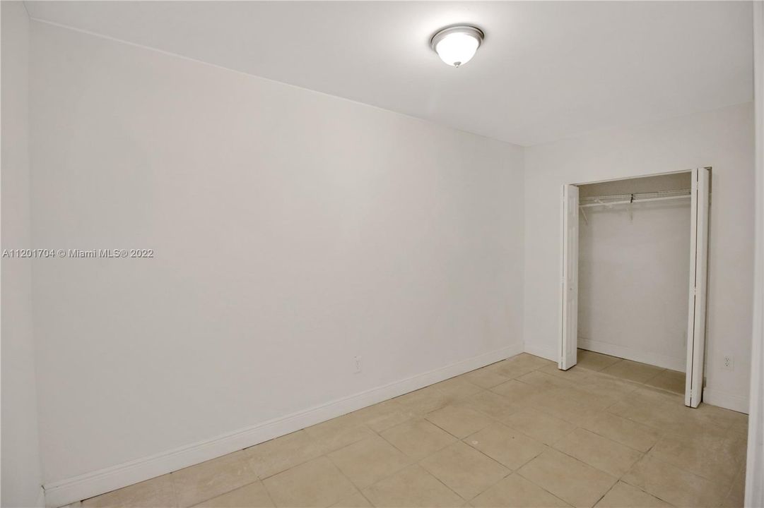 最近租的: $1,500 (2 贝兹, 1 浴室, 500 平方英尺)