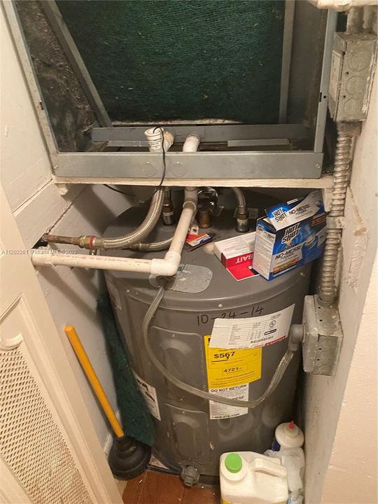 Recently Sold: $105,000 (2 beds, 2 baths, 1010 Square Feet)