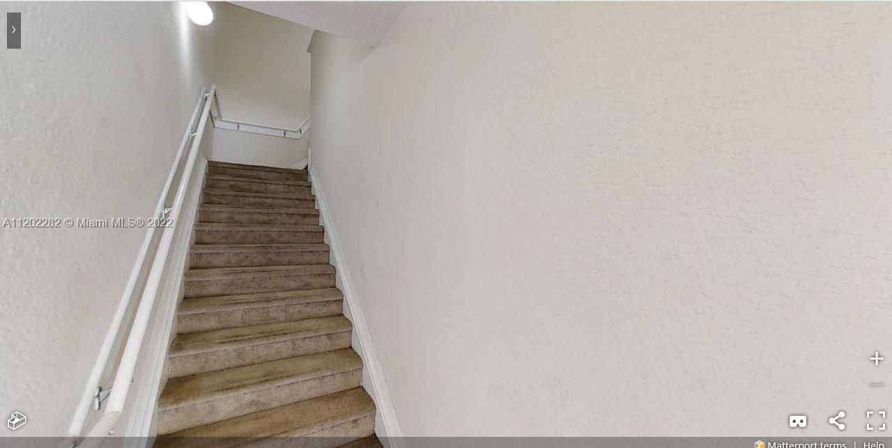 Recently Rented: $1,499 (1 beds, 1 baths, 878 Square Feet)