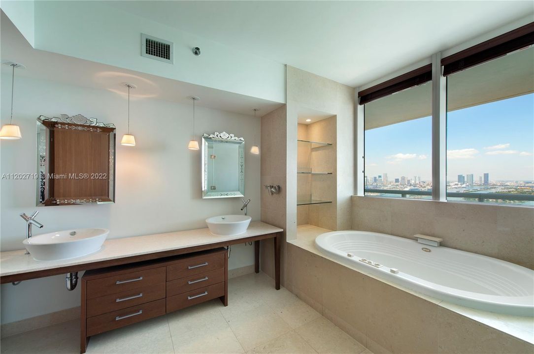 Недавно арендовано: $17,500 (3 спален, 3 ванн, 2145 Квадратных фут)