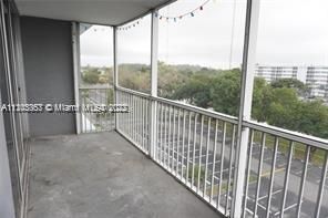 Recently Rented: $2,000 (2 beds, 2 baths, 1157 Square Feet)