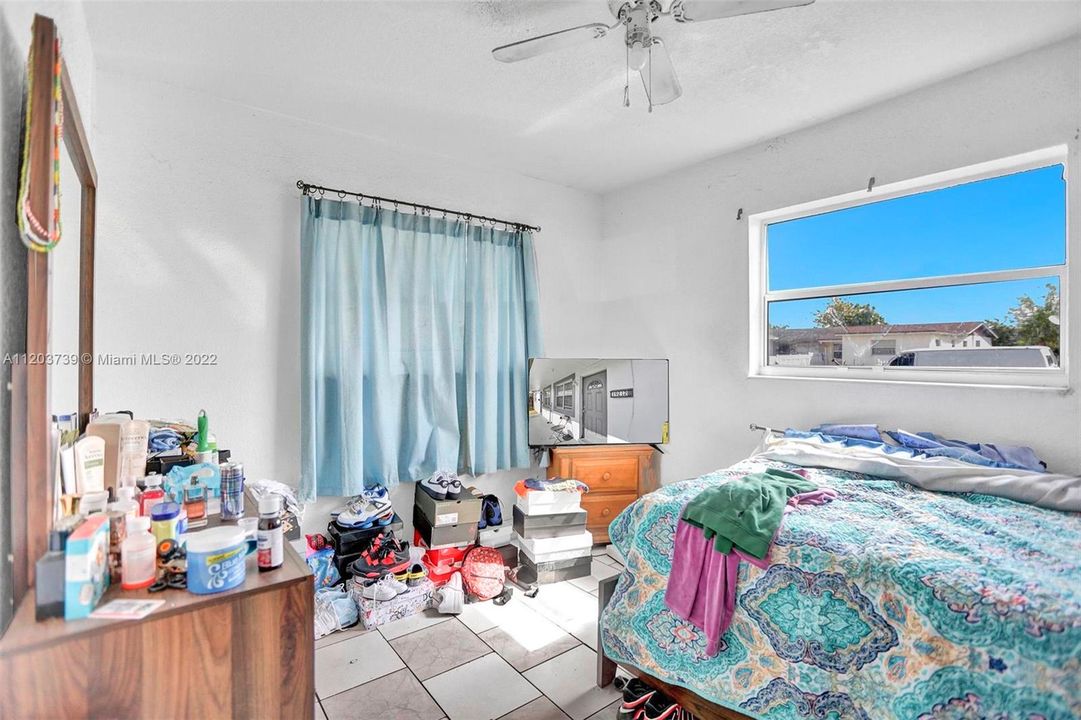 Recently Sold: $439,900 (0 beds, 0 baths, 2157 Square Feet)