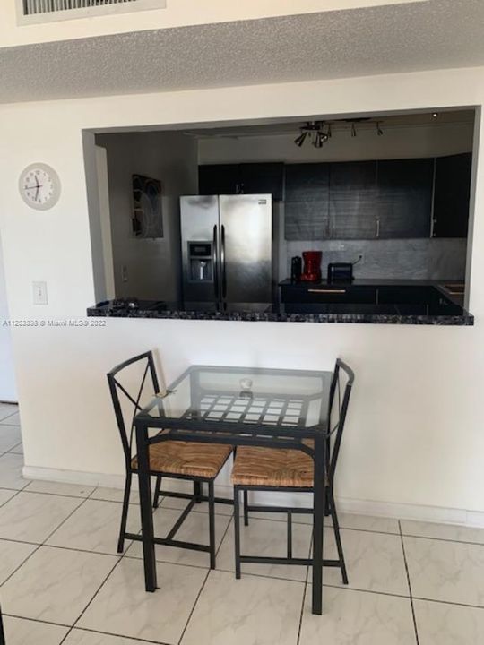 Recently Sold: $244,999 (2 beds, 2 baths, 1050 Square Feet)