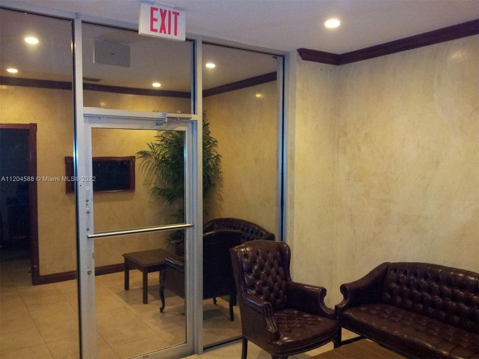 Recently Rented: $3,000 (0 beds, 0 baths, 0 Square Feet)