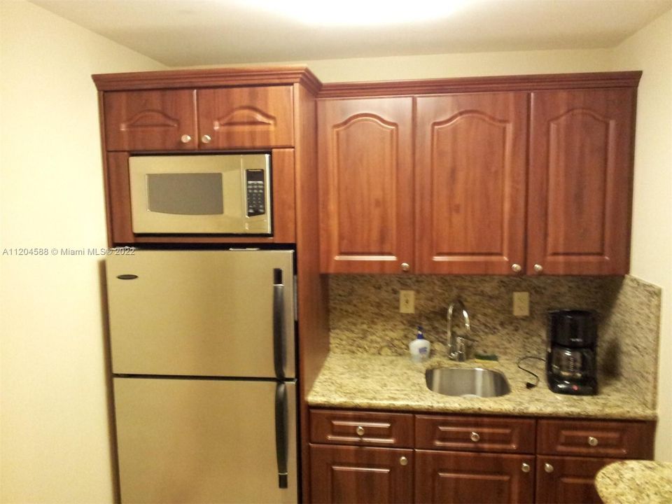 Recently Rented: $3,000 (0 beds, 0 baths, 0 Square Feet)