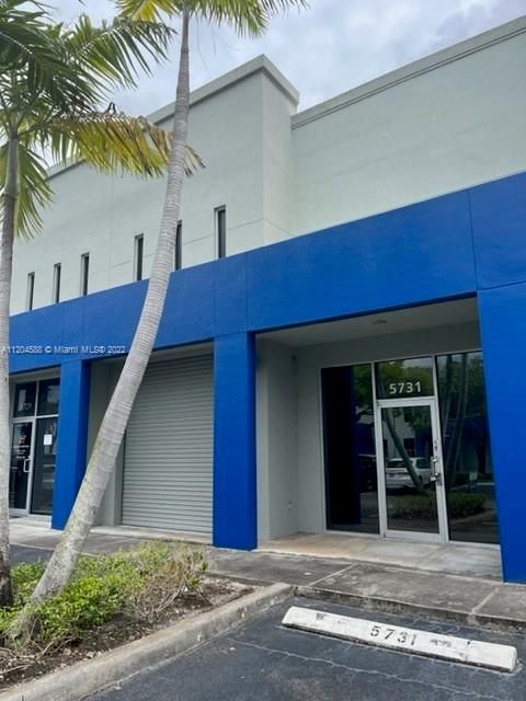 Recently Rented: $3,000 (0 beds, 0 baths, 0 Square Feet)