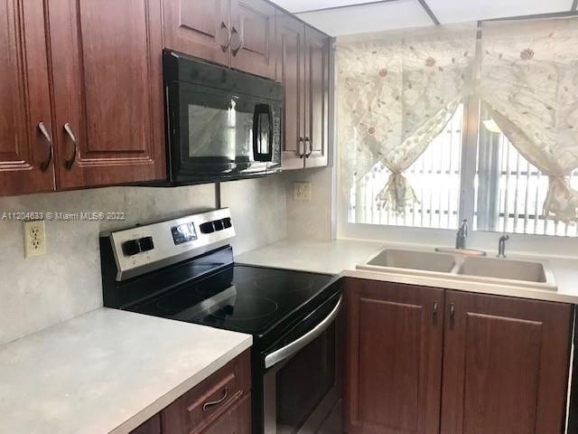 Recently Sold: $129,900 (2 beds, 2 baths, 0 Square Feet)