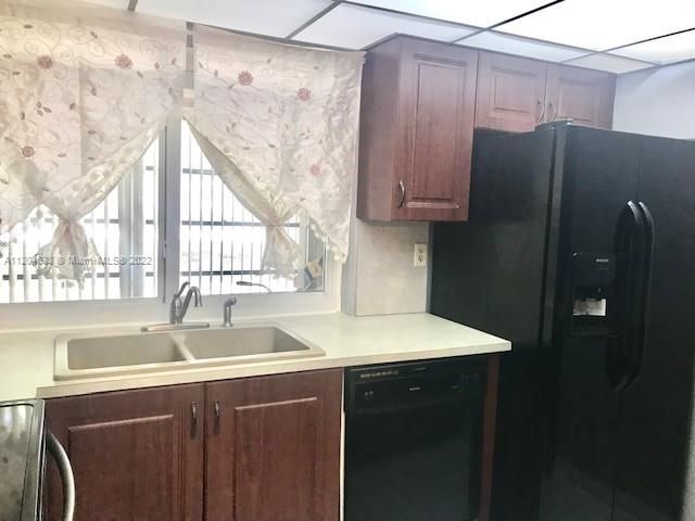 Recently Sold: $129,900 (2 beds, 2 baths, 0 Square Feet)