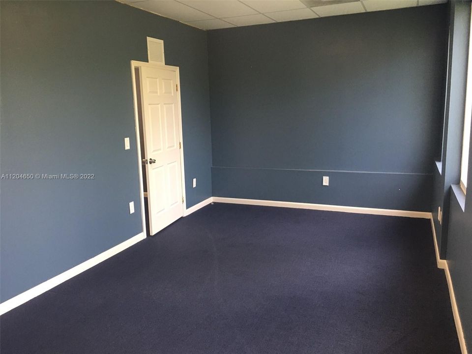 Recently Rented: $35 (0 beds, 0 baths, 0 Square Feet)