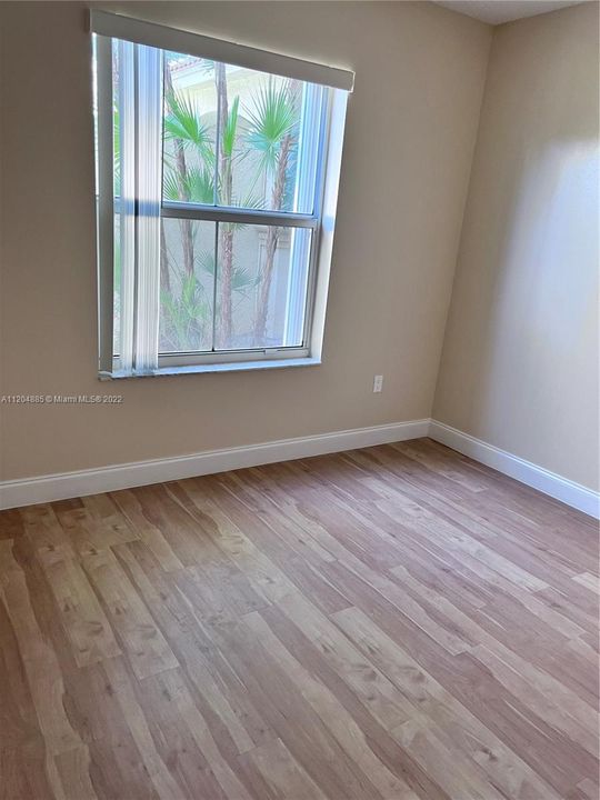 Recently Rented: $3,200 (3 beds, 2 baths, 0 Square Feet)