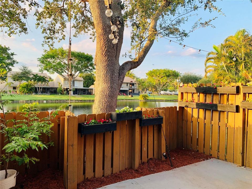 Lakefront fenced in patio