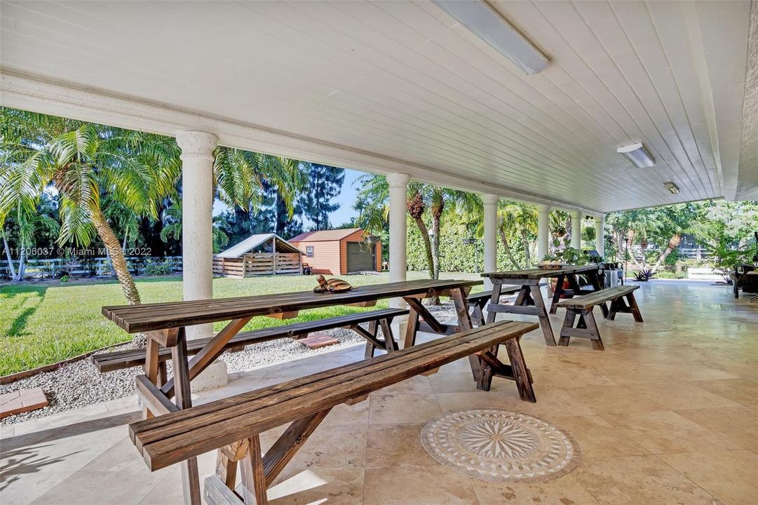 最近售出: $1,695,000 (5 贝兹, 4 浴室, 0 平方英尺)