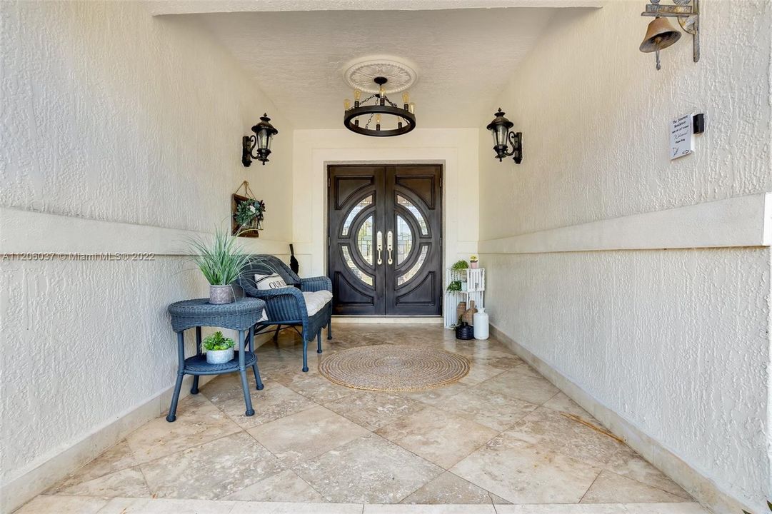 最近售出: $1,695,000 (5 贝兹, 4 浴室, 0 平方英尺)