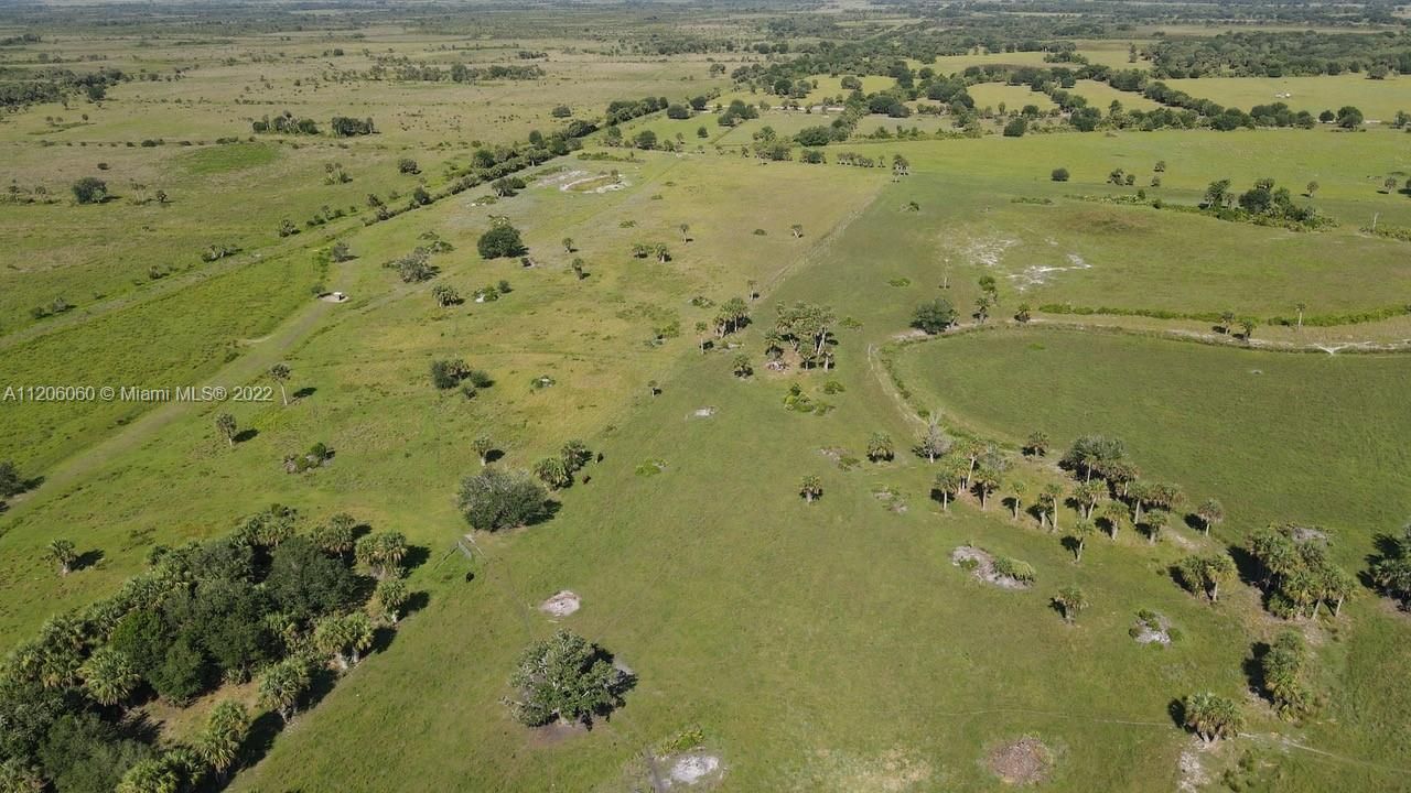 Vendido Recientemente: $1,738,260 (0 camas, 0 baños, 0 Pies cuadrados)