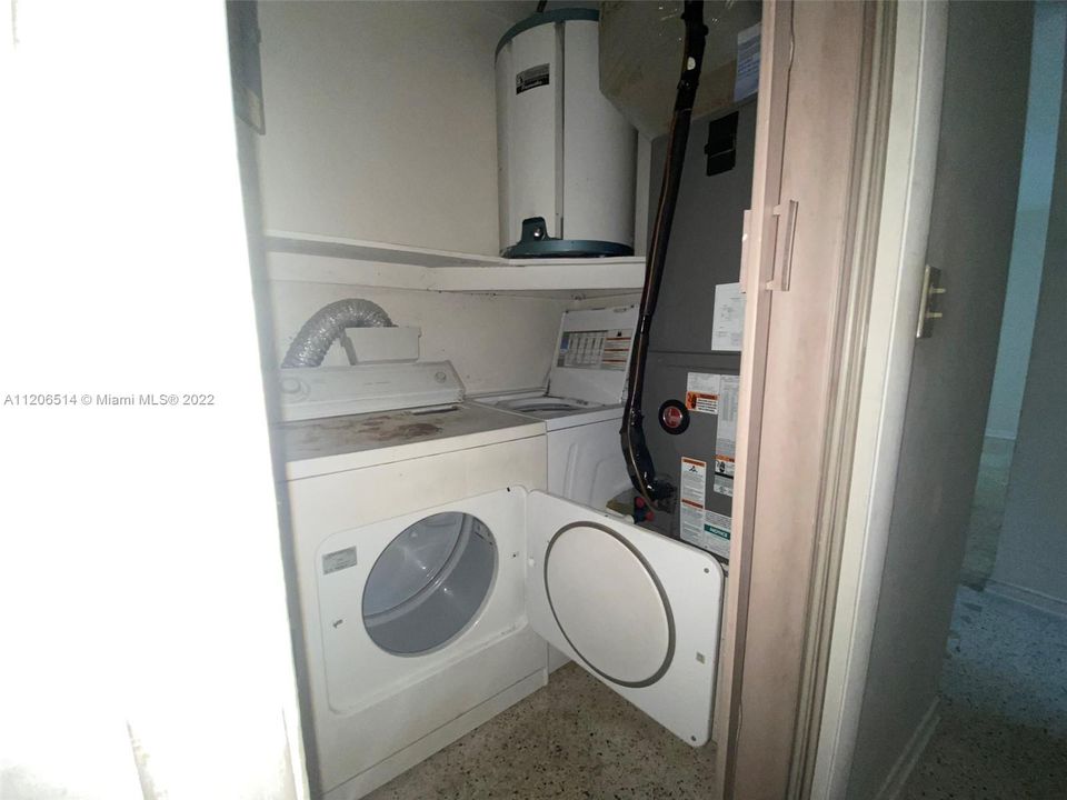 Недавно продано: $549,000 (0 спален, 0 ванн, 2158 Квадратных фут)