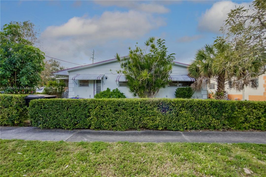 Недавно продано: $549,000 (0 спален, 0 ванн, 2158 Квадратных фут)