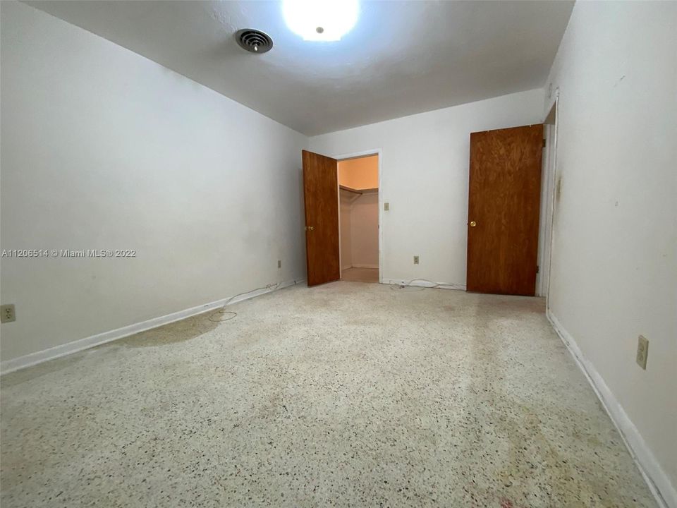 Недавно продано: $549,000 (0 спален, 0 ванн, 2158 Квадратных фут)