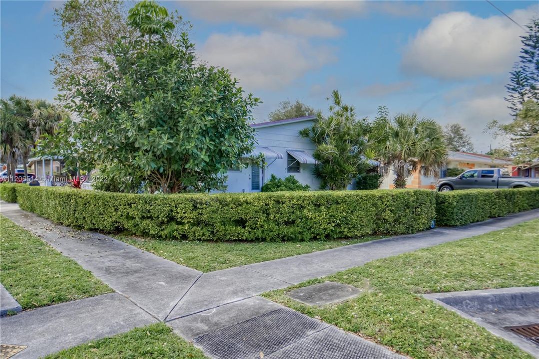 Недавно продано: $549,000 (0 спален, 0 ванн, 2158 Квадратных фут)