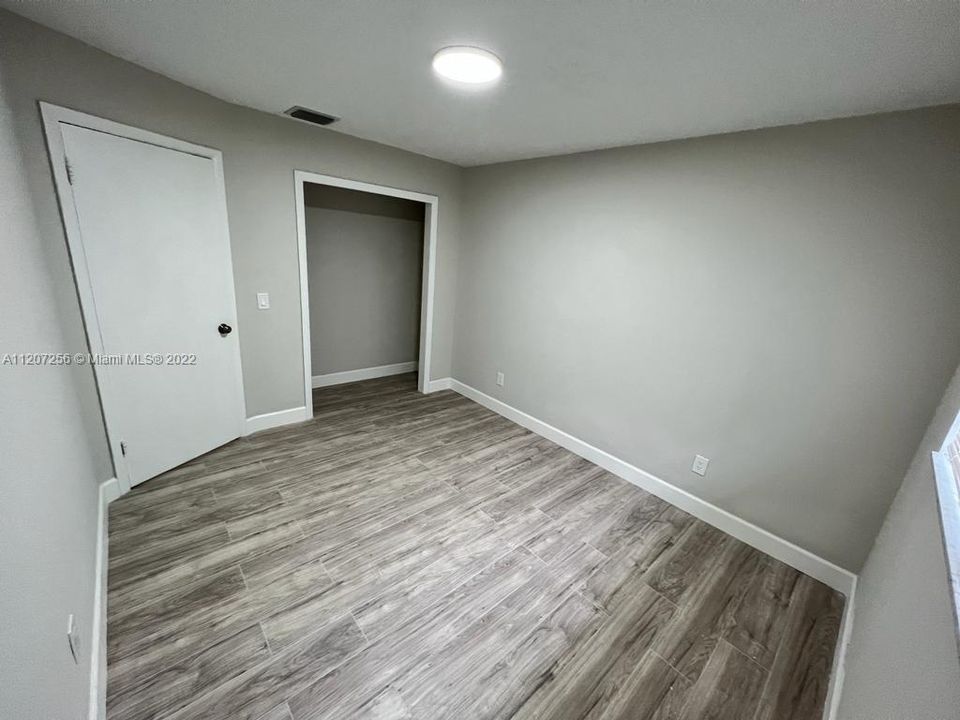 Recently Sold: $449,000 (3 beds, 3 baths, 1730 Square Feet)