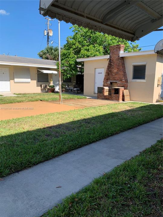 Recently Sold: $110,000 (1 beds, 1 baths, 580 Square Feet)