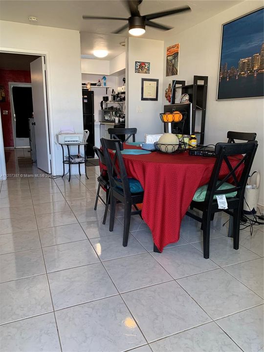 Recently Sold: $110,000 (1 beds, 1 baths, 580 Square Feet)