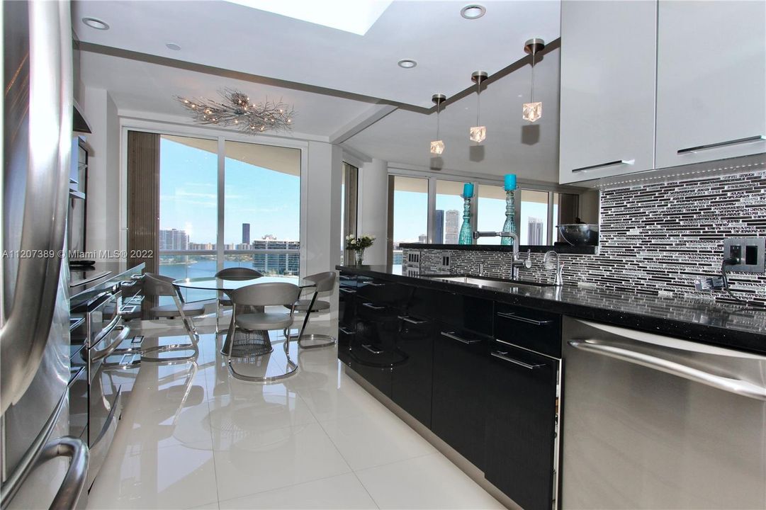Recently Sold: $1,500,000 (3 beds, 3 baths, 2390 Square Feet)