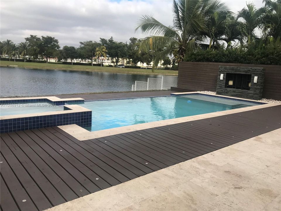 Recientemente alquilado: $6,950 (4 camas, 3 baños, 2401 Pies cuadrados)