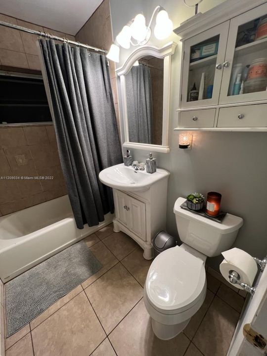 Недавно арендовано: $2,700 (3 спален, 2 ванн, 1179 Квадратных фут)
