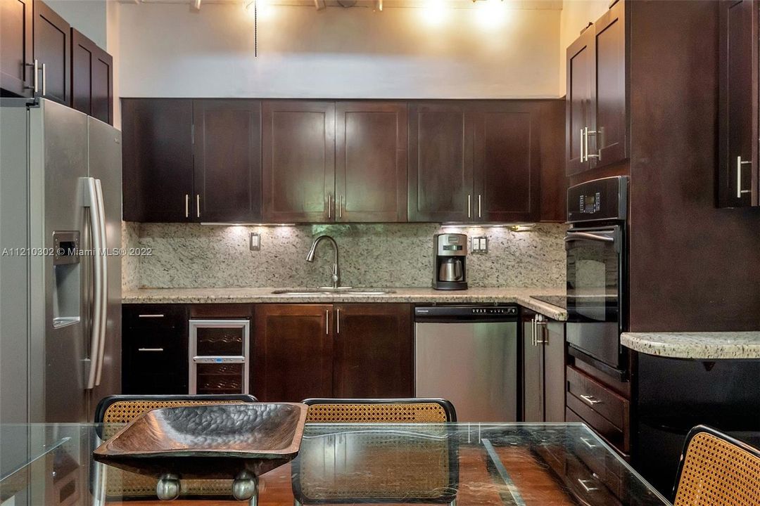 Недавно арендовано: $4,500 (3 спален, 2 ванн, 3450 Квадратных фут)