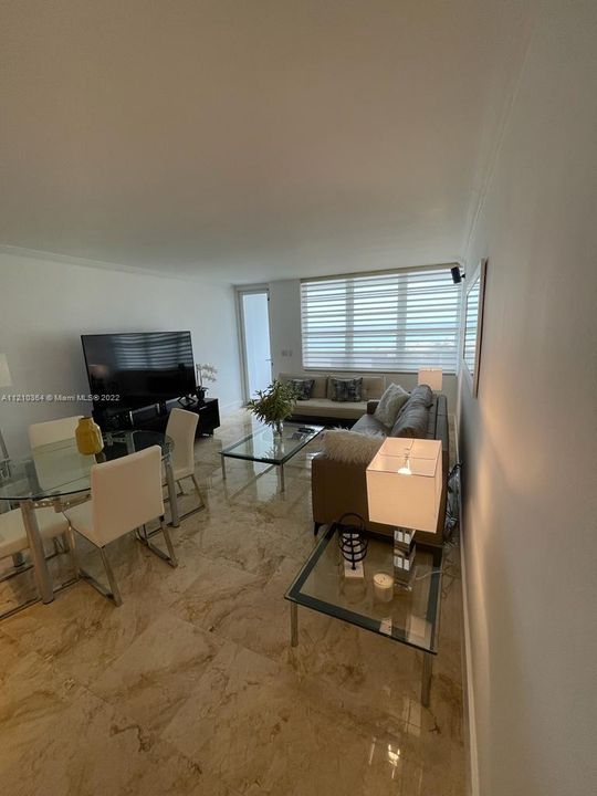 Recently Rented: $3,850 (1 beds, 1 baths, 845 Square Feet)