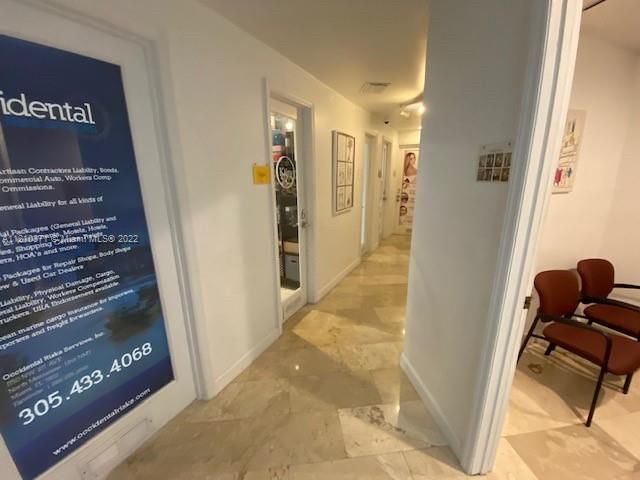 Office NM8 & EurOffices hallway