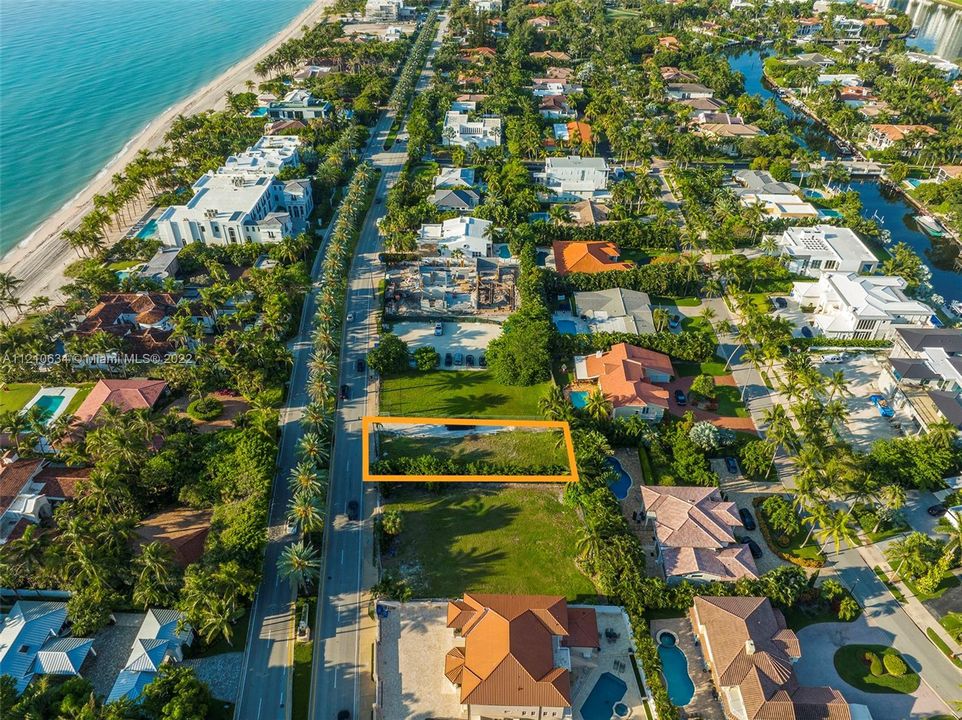 Недавно продано: $2,990,000 (0.20 acres)