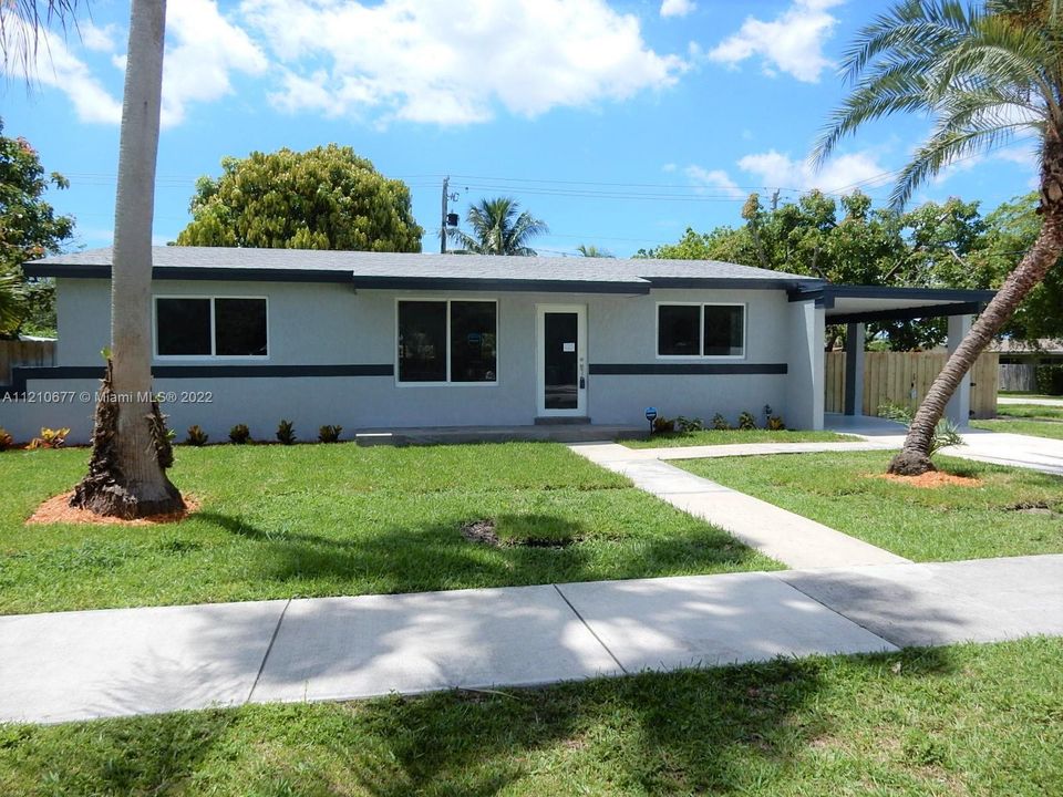 Recently Sold: $549,000 (3 beds, 2 baths, 1553 Square Feet)