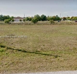 Vendido Recientemente: $65,000 (0.22 acres)