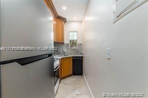Recently Rented: $2,200 (1 beds, 1 baths, 480 Square Feet)