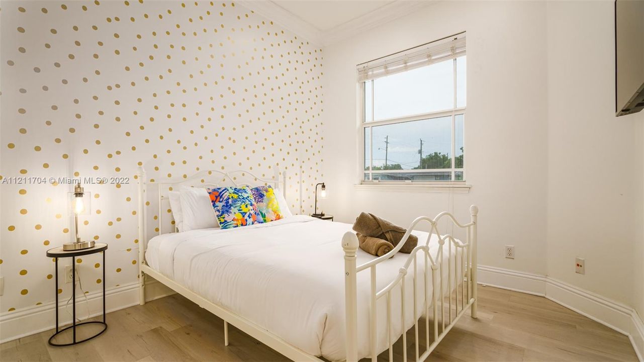 Недавно арендовано: $12,500 (6 спален, 4 ванн, 3669 Квадратных фут)