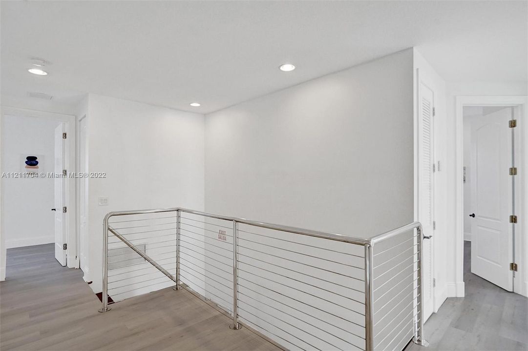 Недавно арендовано: $12,500 (6 спален, 4 ванн, 3669 Квадратных фут)