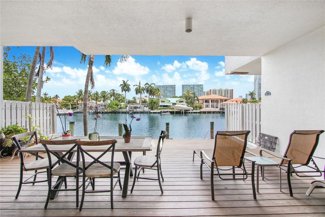 Entertain family and friends on your own 525 SF private deck. Barbecues, parties and spending the day catching a tan, this is the ultimate 305 lifestyle. The canal is 80-120 FT wide facing Atlantic Isle and 2 houses away from the Intercoastal Waterway.