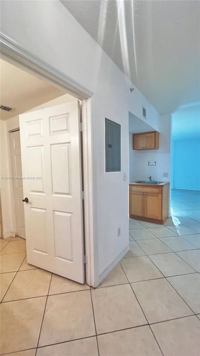 Recently Sold: $239,000 (0 beds, 1 baths, 482 Square Feet)
