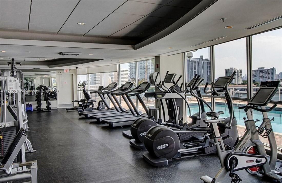 Enjoy an upgraded bayside fitness center with top of line equipment and stunning bay views.