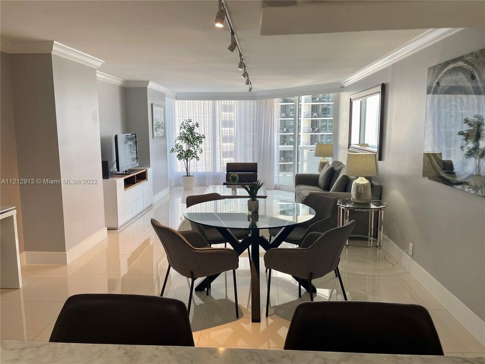 Recently Sold: $499,000 (1 beds, 1 baths, 1138 Square Feet)