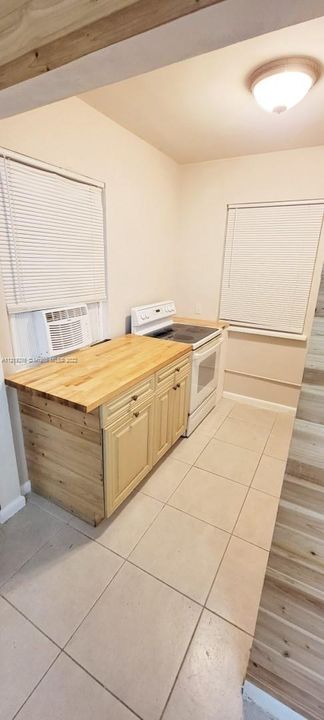 Vendido Recientemente: $559,000 (0 camas, 0 baños, 1812 Pies cuadrados)